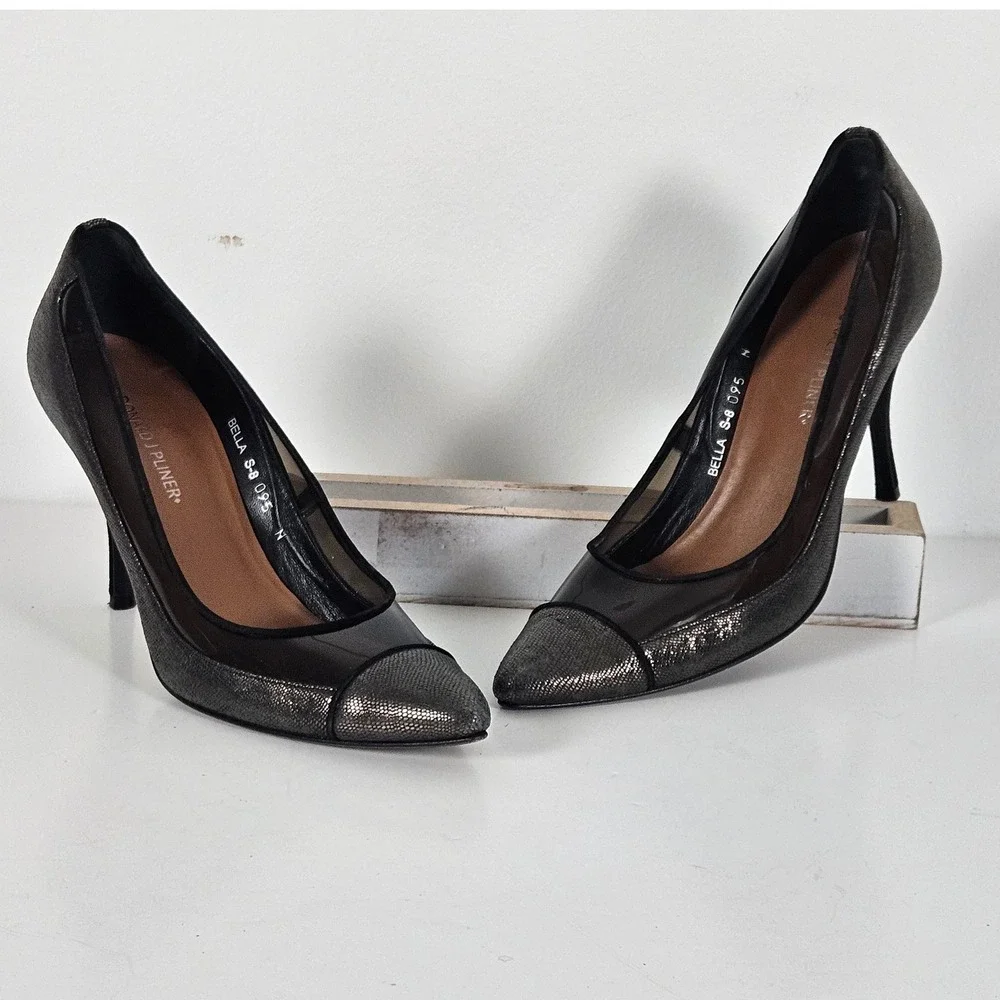 Donald J Pliner Bella Metallic Pewter Mesh Pointed Toe Leather Heels Size 9.5 N